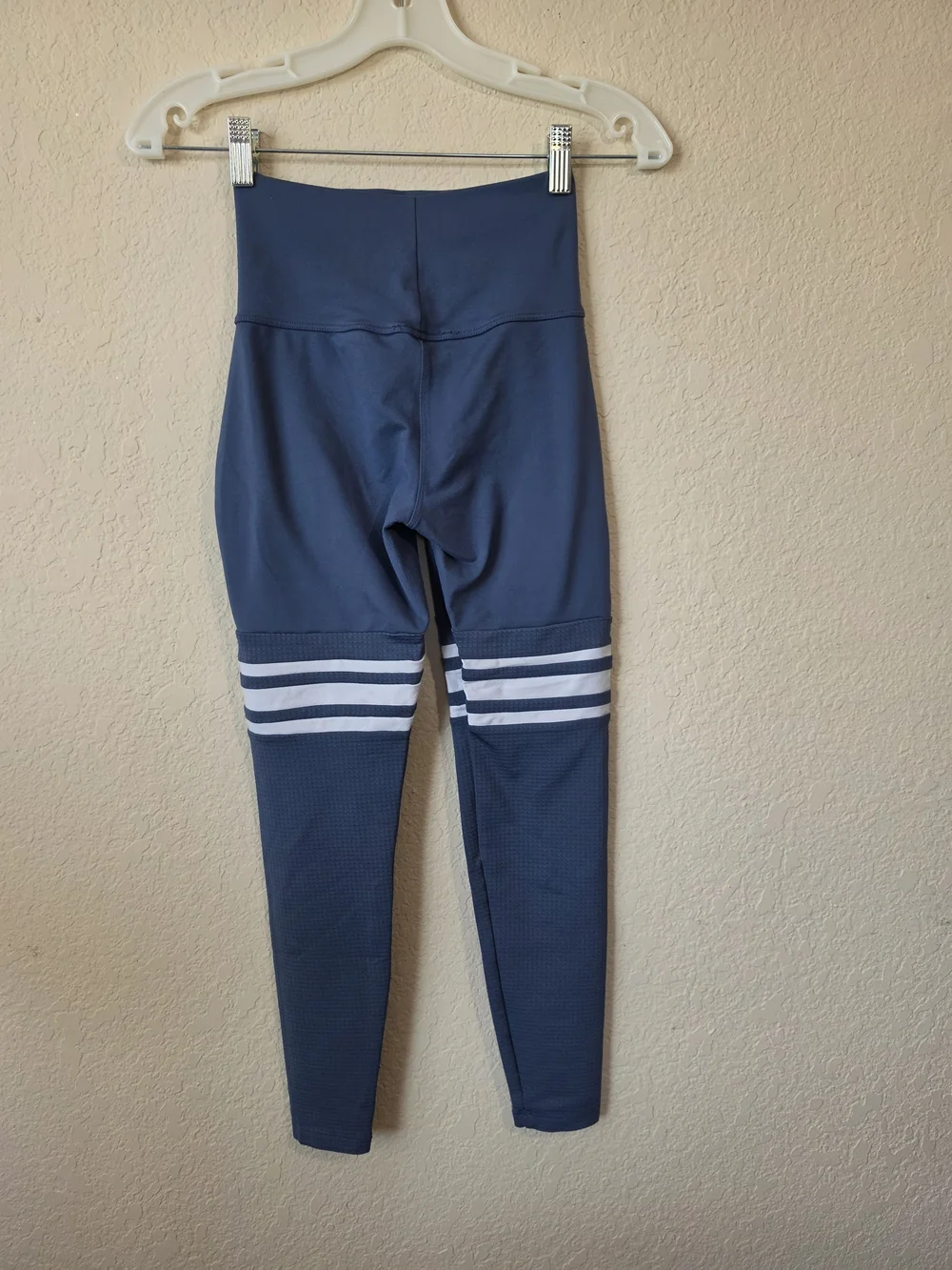 Bombshell Sportswear Thigh High Mesh Leggings Blue XS / S